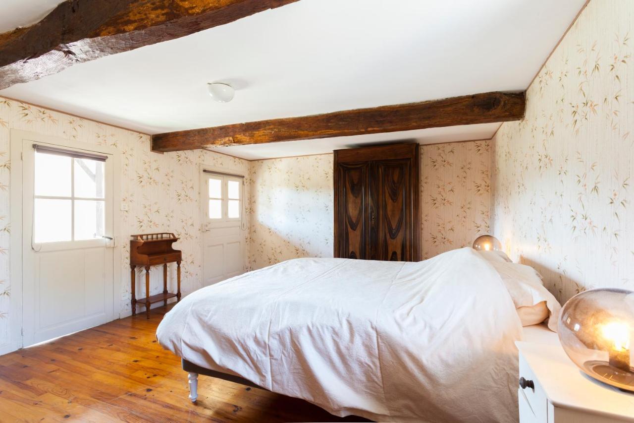 B&B Aux Petits Lardons Trie-sur-Baise Exterior foto